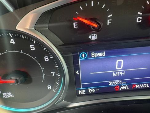 Used 2020 Chevrolet Equinox LT AWD/4WD image 14