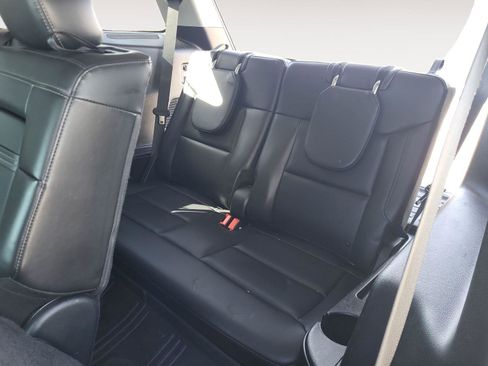 Used 2021 Ford Explorer XLT w/ Equipment Group 202A image 20