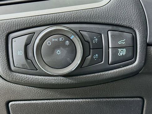 Certified 2022 Ford Edge SEL w/ Convenience Package image 26