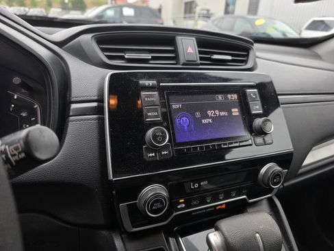 Used 2017 Honda CR-V LX image 11