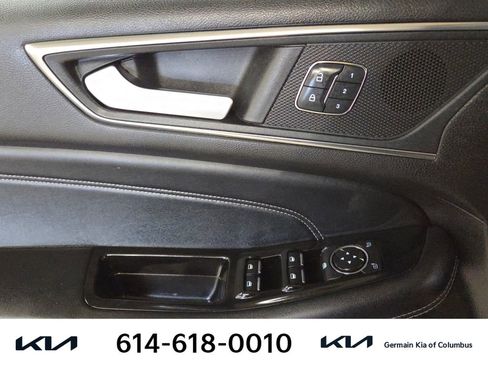 Used 2018 Ford Edge Titanium w/ Equipment Group 301A FWD image 26