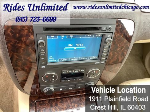 Used 2010 GMC Yukon Denali AWD/4WD image 18