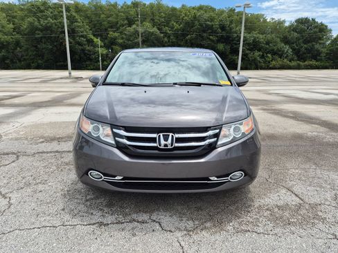Used 2016 Honda Odyssey Touring Elite image 9