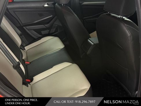 Used 2020 Volkswagen Jetta R-Line FWD image 39