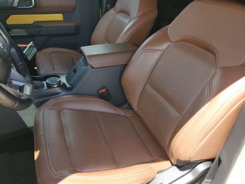 Used 2024 Ford Bronco Heritage Edition AWD/4WD image 13