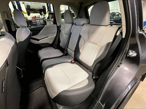 Used 2024 Subaru Forester Premium AWD/4WD image 26