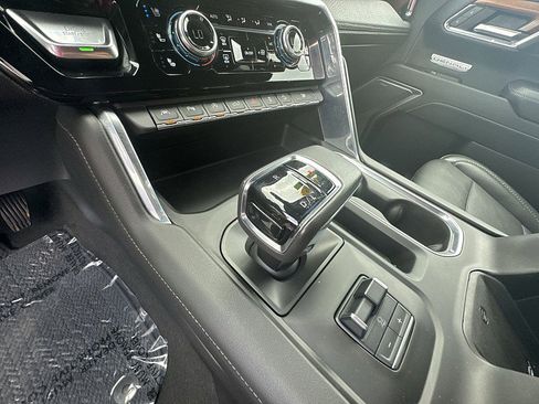 Used 2022 GMC Sierra 1500 Denali image 15