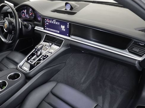 Used 2023 Porsche Panamera Platinum Edition RWD image 20