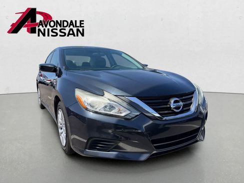Used 2016 Nissan Altima 2.5 S w/ Power Driver Seat Package image 5