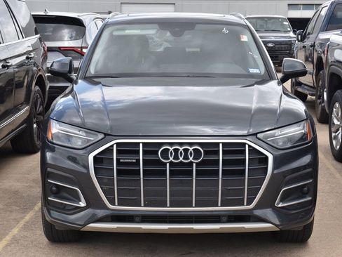 Used 2021 Audi Q5 2.0T Premium w/ Convenience Package AWD/4WD image 3