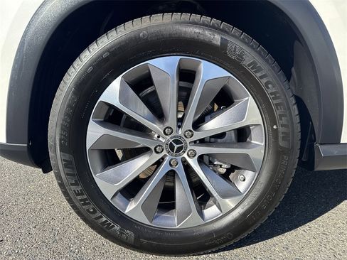 Used 2022 Mercedes-Benz GLE 450 4MATIC image 19
