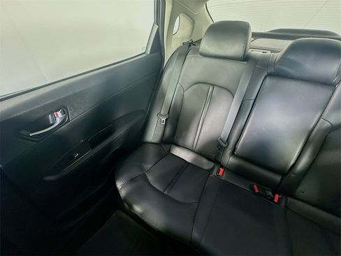 Used 2020 Kia Optima Premium image 12