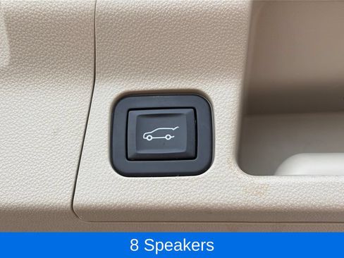 Used 2018 GMC Acadia Denali w/ Technology Package FWD image 9