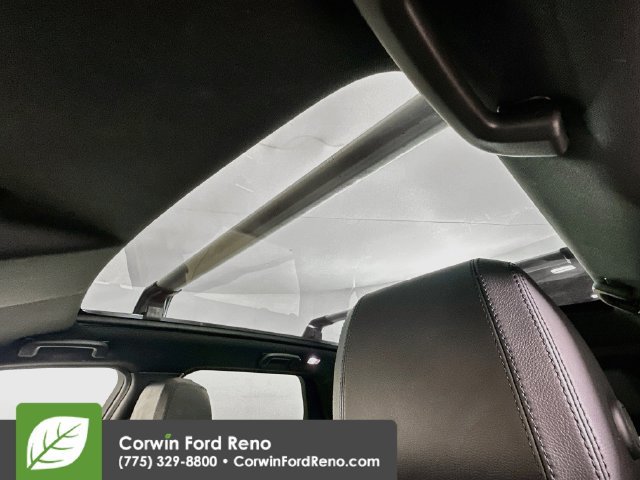 Used 2019 Land Rover Discovery Sport HSE AWD/4WD image 25