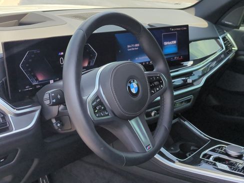 Used 2026 BMW X5 sDrive40i w/ M Sport Package RWD image 18