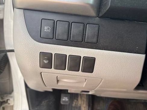 Used 2018 Toyota Highlander LE AWD/4WD image 20