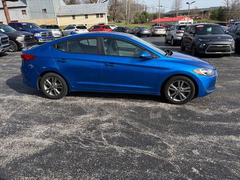 Used 2018 Hyundai Elantra SEL FWD image 5