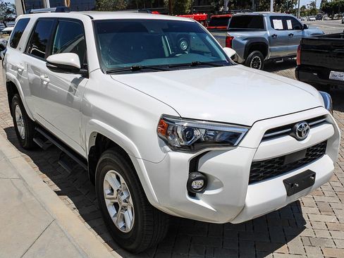 Used 2024 Toyota 4Runner SR5 Premium AWD/4WD image 3
