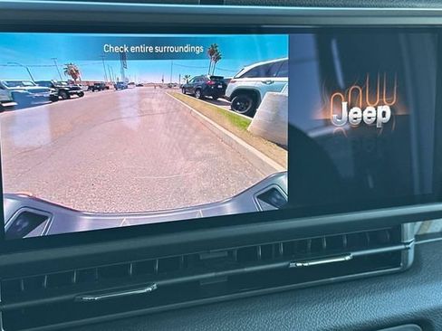 New 2026 Jeep Gladiator Sport AWD/4WD image 18