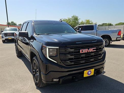 Used 2025 GMC Sierra 1500 Elevation RWD image 7