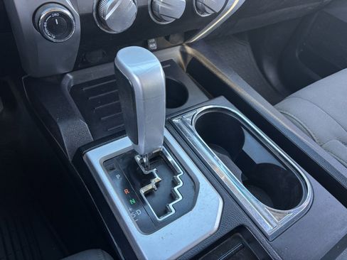 Used 2016 Toyota Tundra SR5 w/ SR5 Upgrade Package image 24