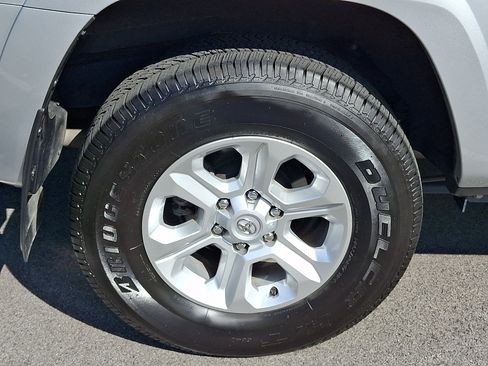 Used 2024 Toyota 4Runner SR5 Premium w/ Moonroof Package RWD image 8