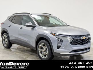 Used 2025 Chevrolet Trax LT w/ LT Convenience Package video 1