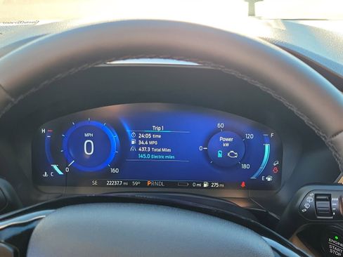 Certified 2022 Ford Escape Titanium image 26