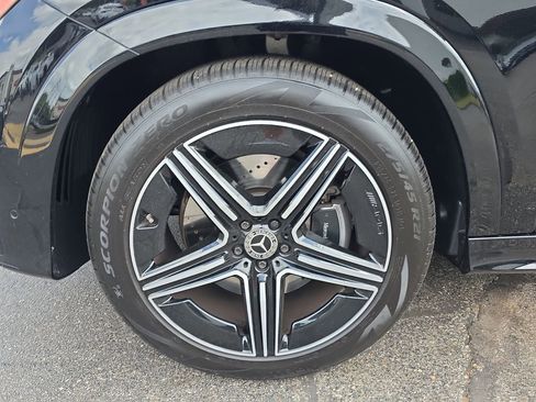 Certified 2026 Mercedes-Benz GLE 350 4MATIC image 9