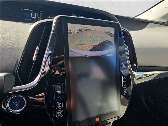 Used 2017 Toyota Prius Prime Advanced w/ Carpet Mat Package FWD image 14