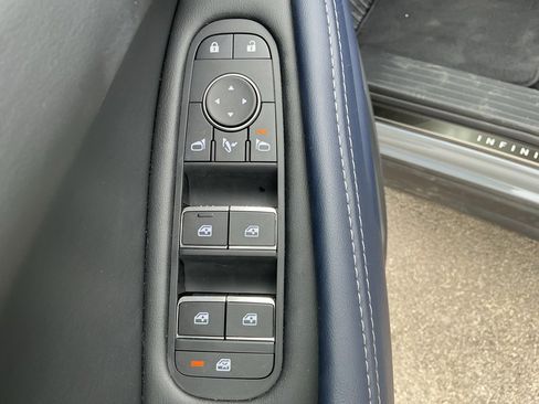 Certified 2026 INFINITI QX60 Sport w/ Dark Cargo Package image 25