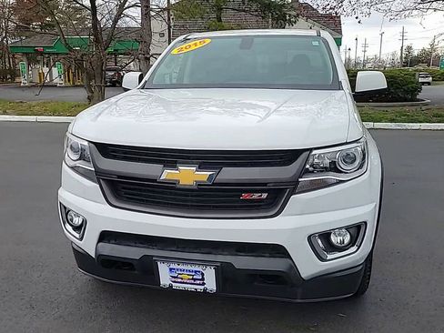 Used 2015 Chevrolet Colorado Z71 AWD/4WD image 3