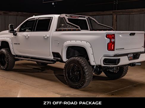 Used 2023 Chevrolet Silverado 3500 LTZ w/ Z71 Off-Road Package image 6