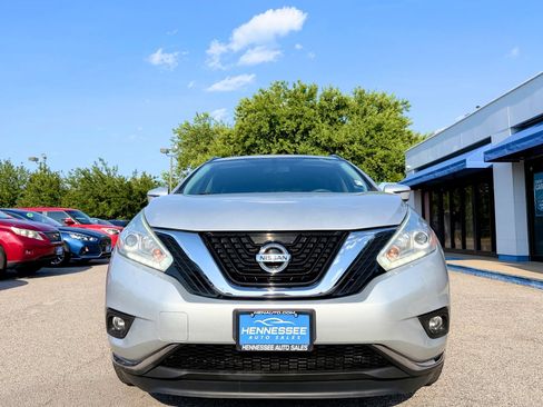 Used 2017 Nissan Murano SV FWD image 3
