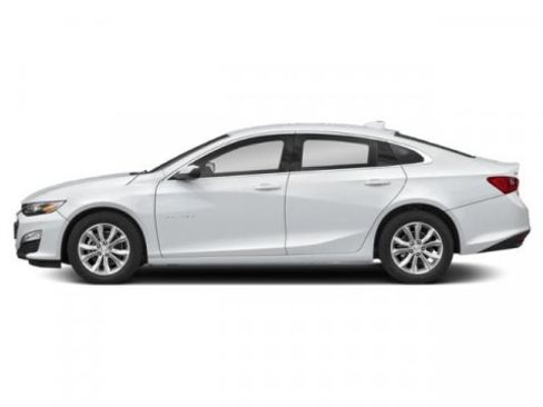 Used 2024 Chevrolet Malibu LT image 3