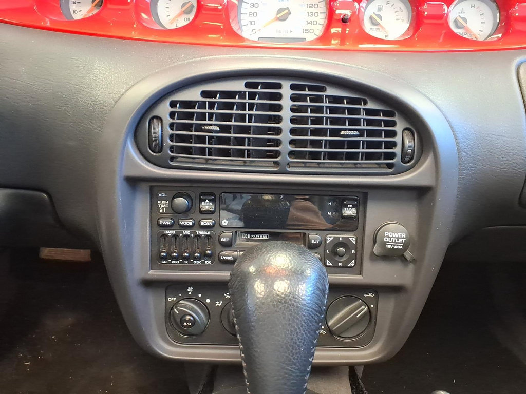 Used 1999 Plymouth Prowler RWD image 21