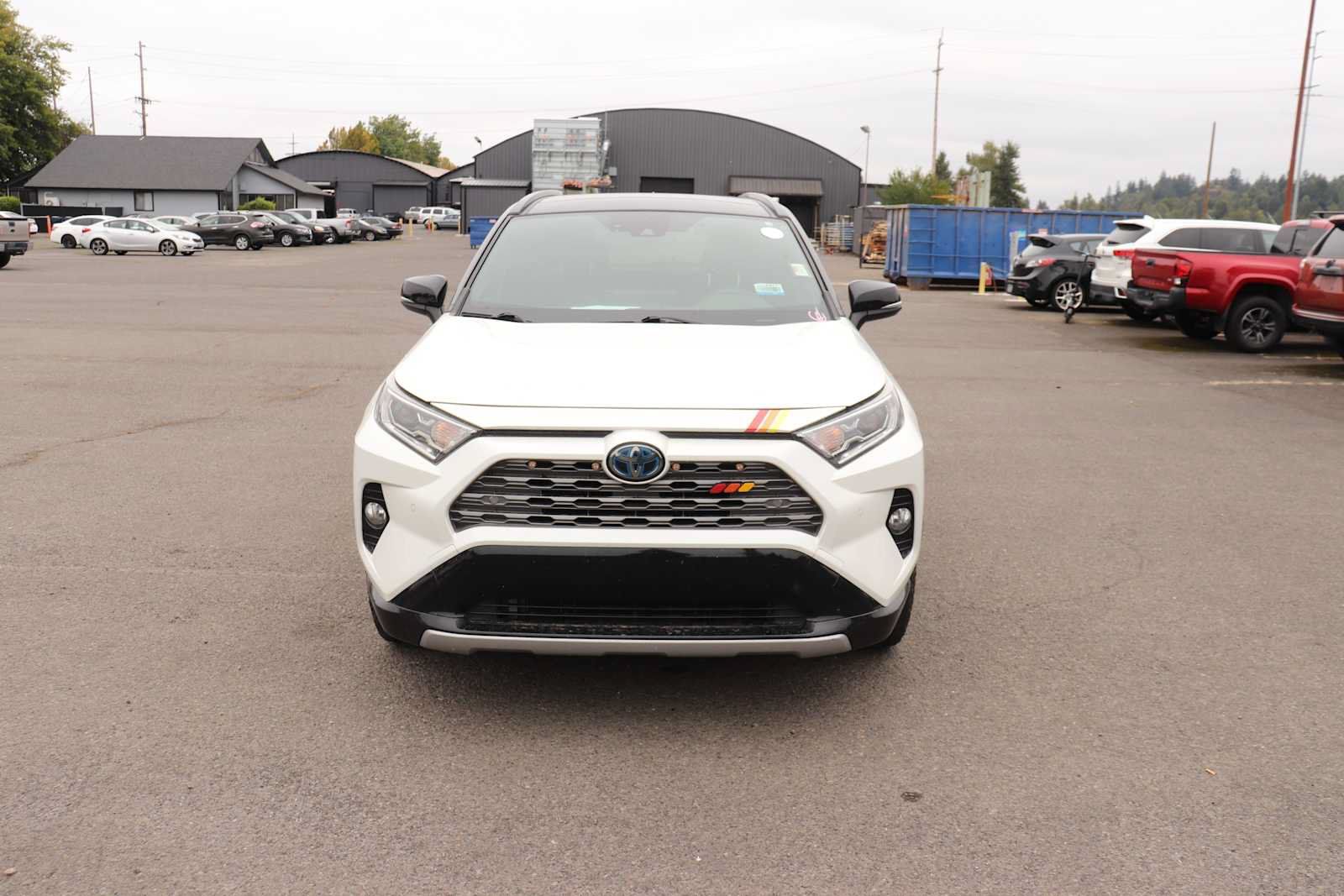 Certified 2019 Toyota RAV4 XSE AWD/4WD image 2