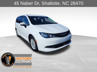 Certified 2022 Chrysler Voyager LX video 1