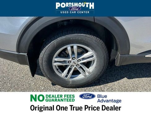 Used 2021 Ford Explorer XLT image 27