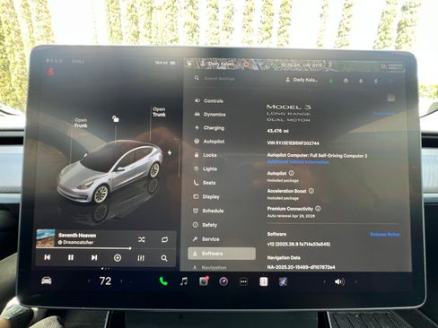 Used 2022 Tesla Model 3 Long Range image 15