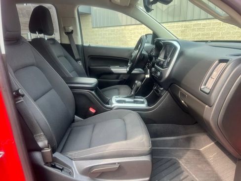 Used 2020 Chevrolet Colorado LT w/ Colorado RST Special Edition AWD/4WD image 11