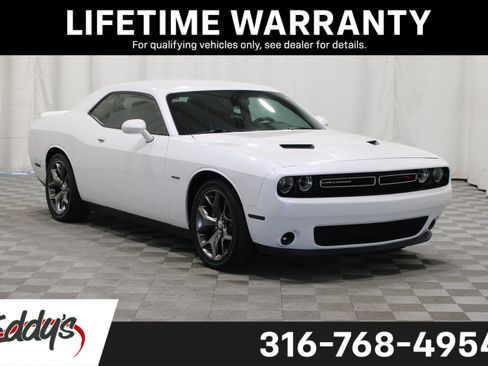 Used 2015 Dodge Challenger R/T Plus RWD image 1