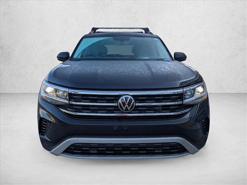 Used 2023 Volkswagen Atlas SE w/ Panoramic Sunroof Package AWD/4WD image 2