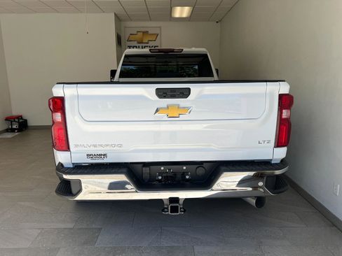 New 2026 Chevrolet Silverado 3500 LTZ w/ LTZ Plus Package AWD/4WD image 14
