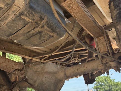 Used 1998 Chevrolet Silverado 1500 4x4 Extended Cab w/ Preferred Equipment Group 2 image 35