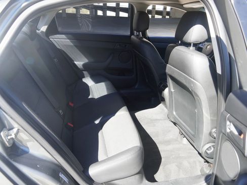 Used 2013 Chevrolet Caprice image 40