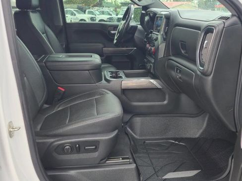 Used 2019 Chevrolet Silverado 1500 LTZ image 30