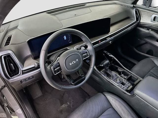 Used 2025 Kia Sorento SX Prestige AWD/4WD image 2