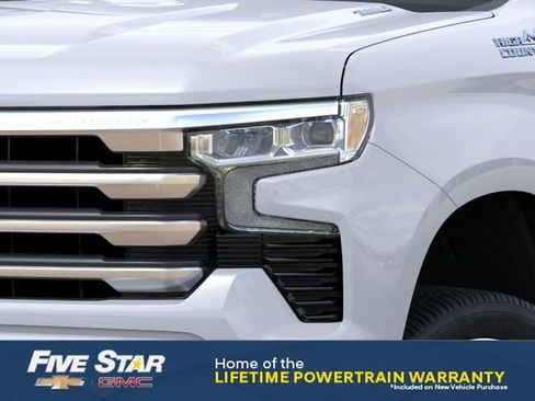 New 2026 Chevrolet Silverado 1500 High Country AWD/4WD image 11