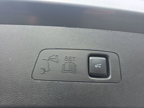 Used 2025 Lincoln Corsair Premiere w/ Equipment Group 101A image 34